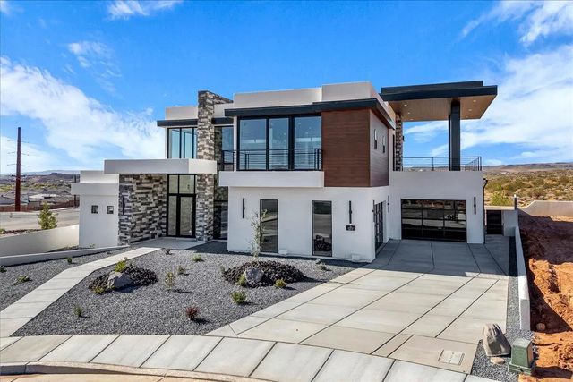 1273 N Lozano Rd, Washington