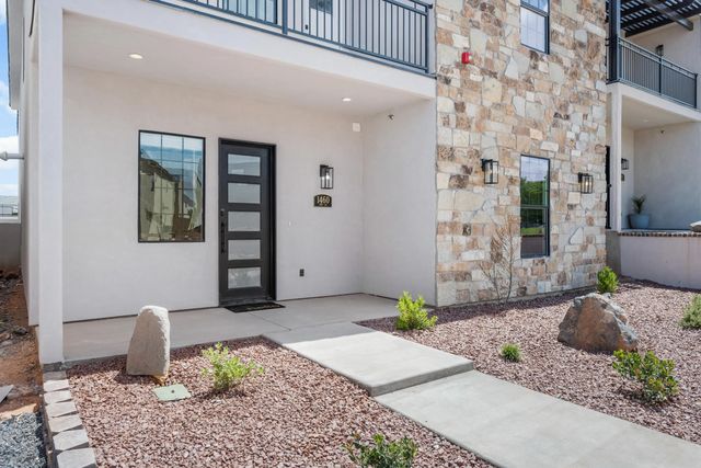 1460 S Windsor Parkway #3, Hurricane