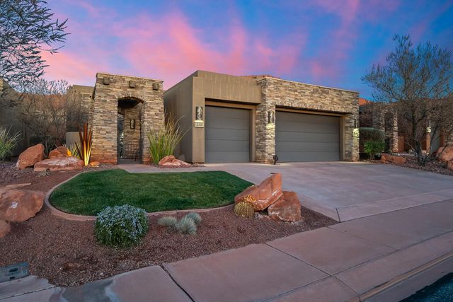 2139 W Cougar Rock #150, St George