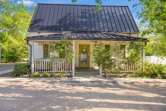 225 E Main Street, Rockville