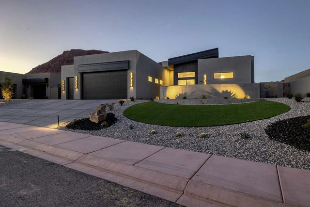 765 Red Wash Cir, Ivins