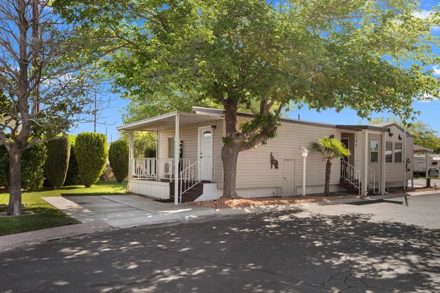 150 N 3050 E 106, St George