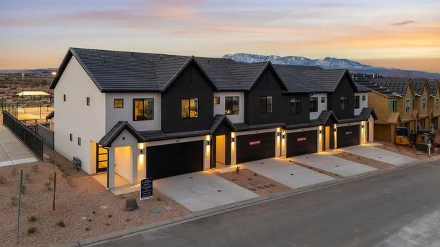 2818 Corral Hollow Dr 3030, Washington