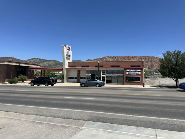 39  S Main St, Cedar City