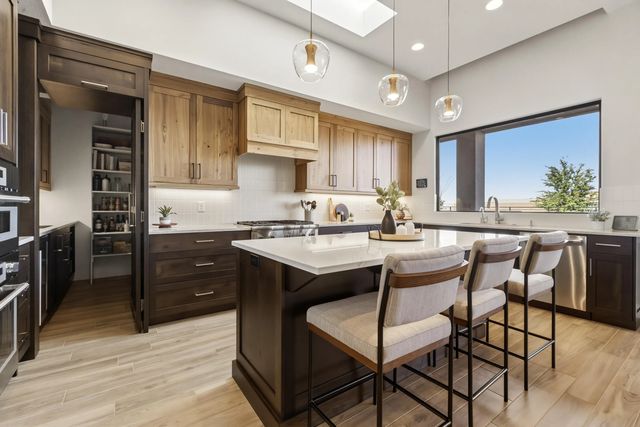 3289 S Drifting Dunes Ln, Hurricane