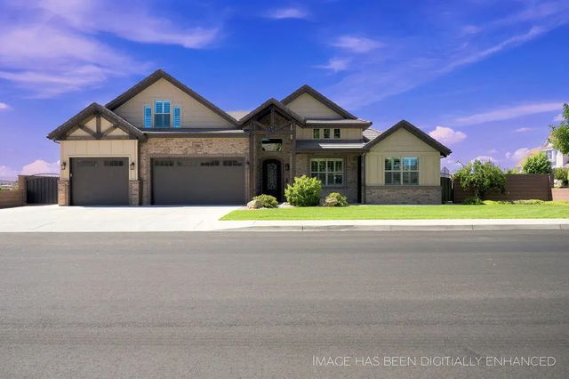 722 E 1070 S, St George