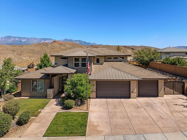 3506 W 400 N, Hurricane