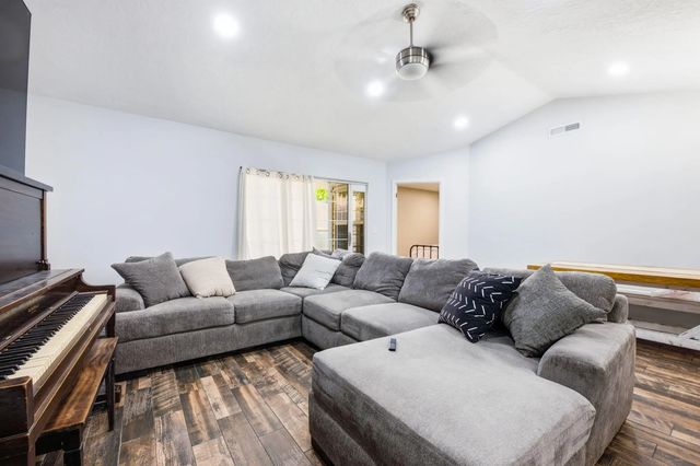 845 N Valley View Dr #501, St George