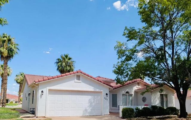 527 S Fiesta Dr, Ivins