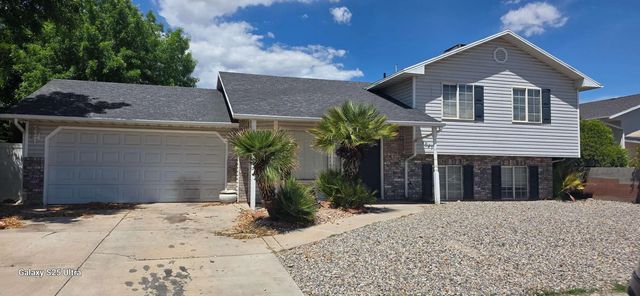 1947 E 40 South Cir, St George