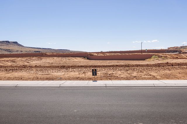 Yellow Knolls Drive 213, St George