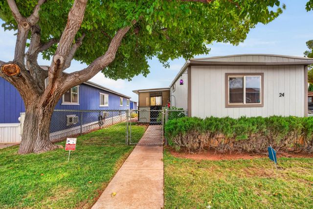 1574 N Dixie Downs Rd 24, St George