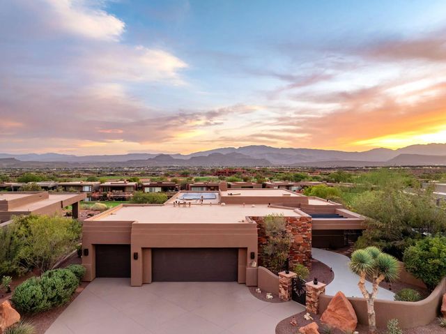 2331 W Entrada Trail Trail 51, St George