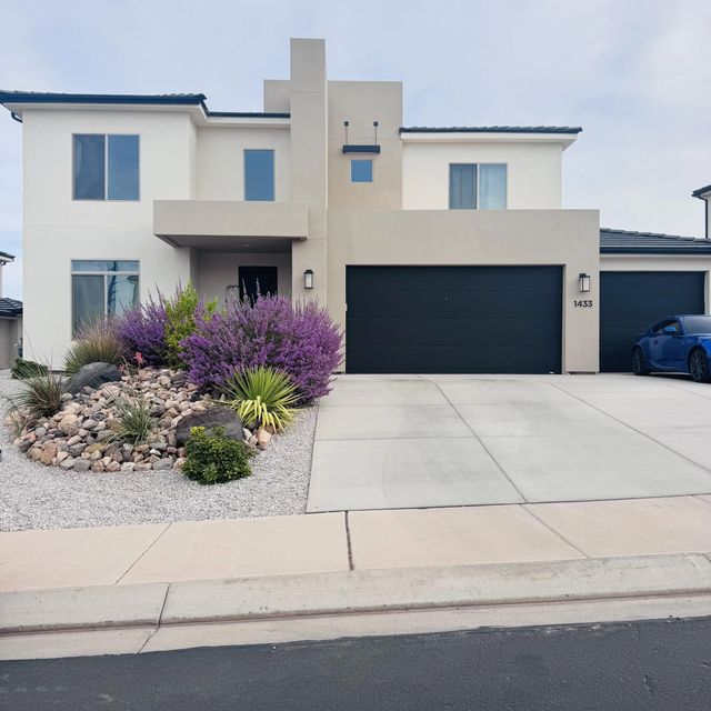 1433 E Honeycomb Dr, St George
