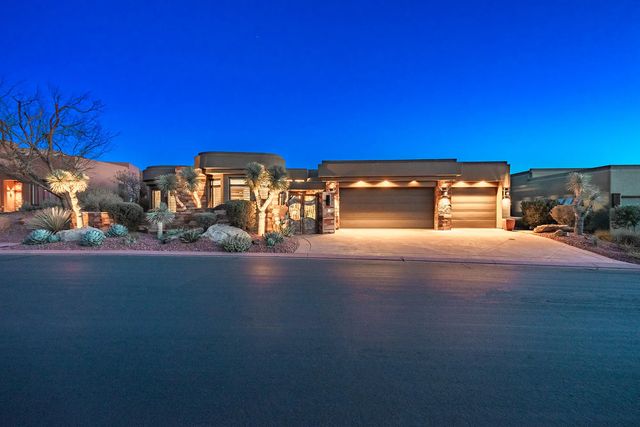 3052 N Snow Canyon Parkway 8, St George