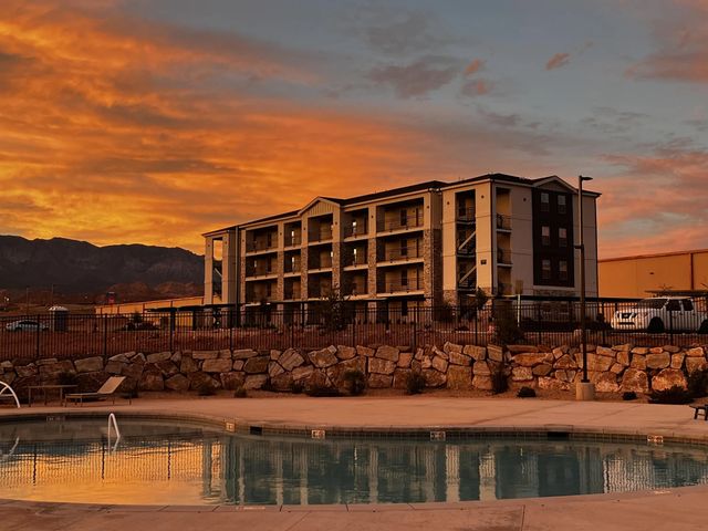290 N Lone Rock #206, Hurricane