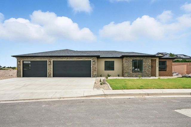 2156 S Bluff Dr, Cedar City