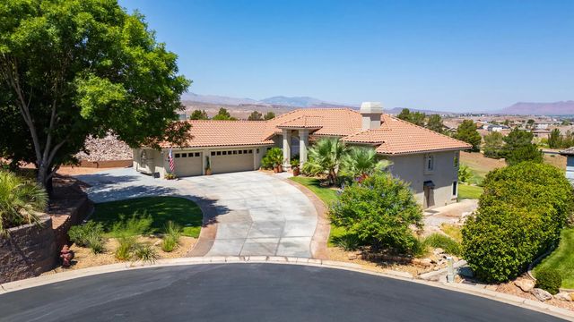 2244 Putters Cir, St George