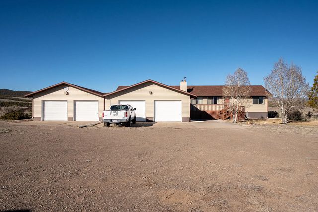 86 E 1000 S, Panguitch
