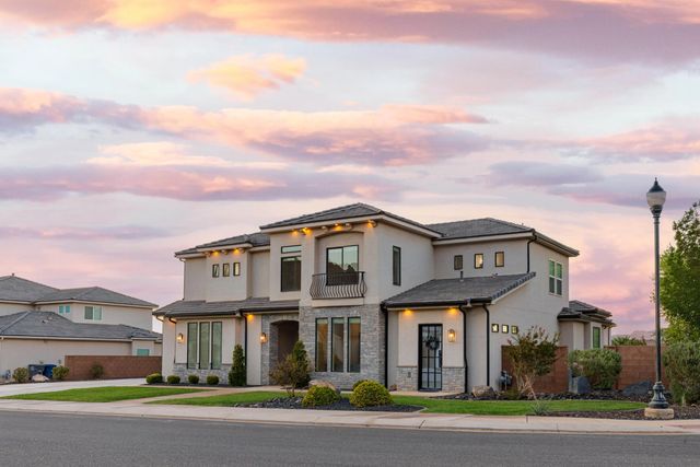 3397 E Maple Mountain Dr, St George