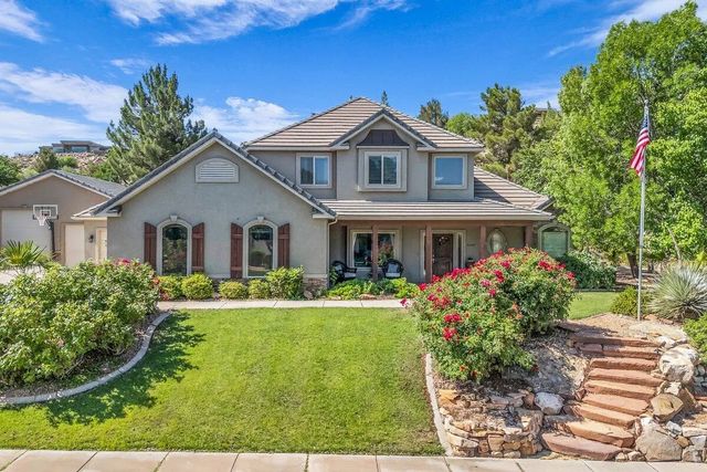 2368 E Via Linda Cir, St George