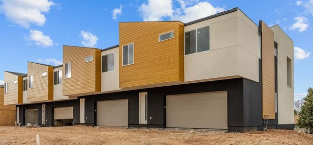 432 E Fiddlers Canyon Road 113, Cedar City