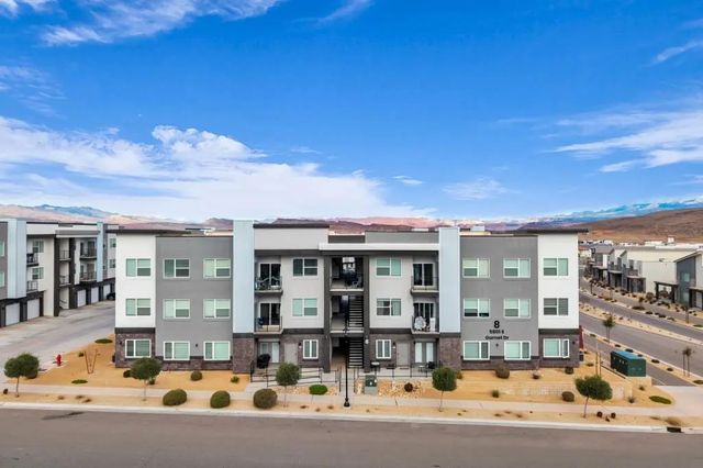 5801 S Garnet Dr #8102, St George