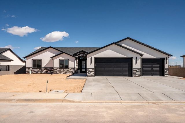 3868 W 925 North St, Cedar City