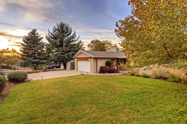 3651 E Oakview Dr, Millcreek