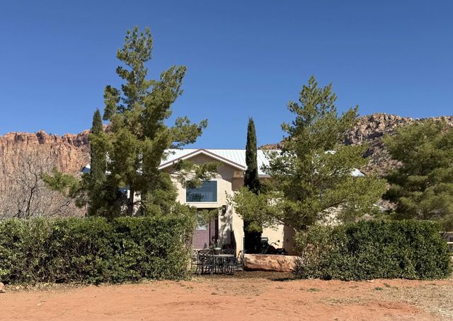 620 W Uzona Ave, Hildale
