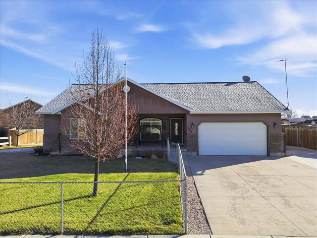 455 Rock Creek Dr, Gunnison