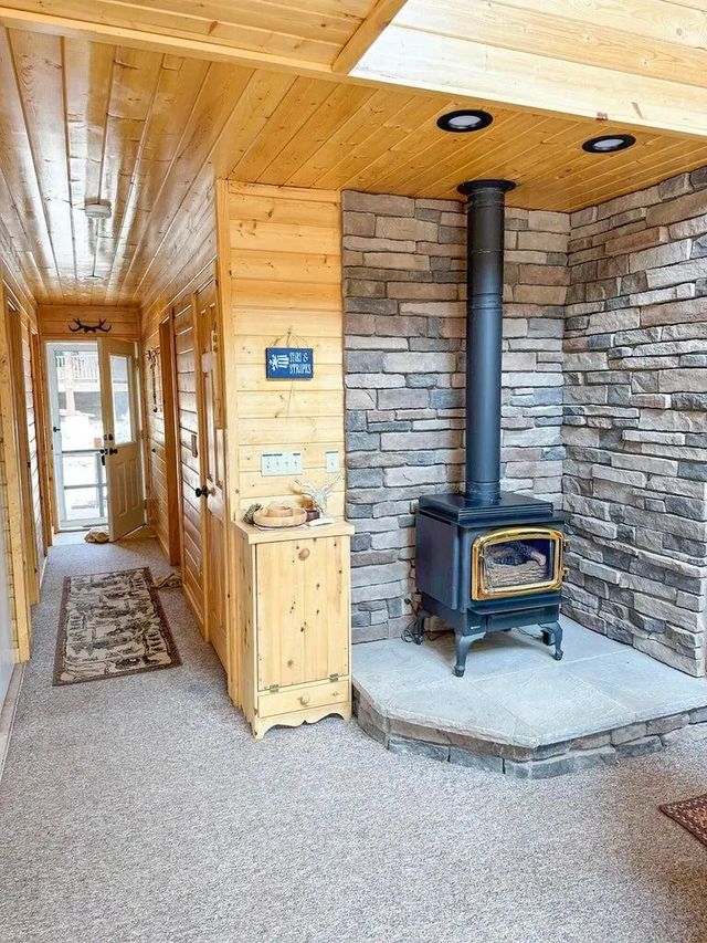 865 N Pine Knoll Rd, Duck Creek