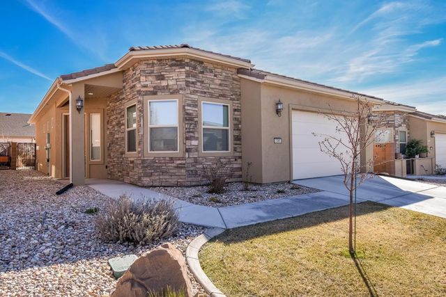 2365 W Cresent Heights Dr, Cedar City