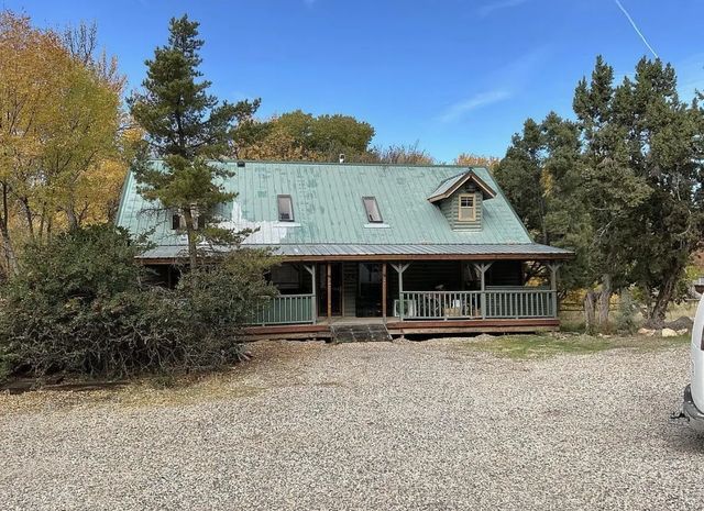 214 S Stagecoach Dr, Brookside