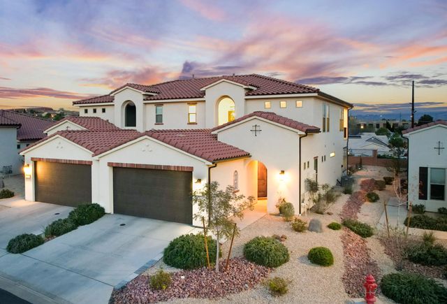 812 N Via Modelo Cir, Washington