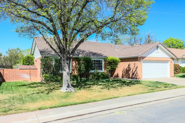 351 S Valley View 56, St George