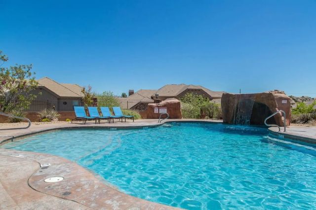 4285 E Razor Ridge Dr, Washington