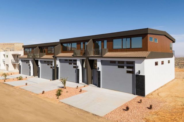 1330 E Lone Rock, Big Water