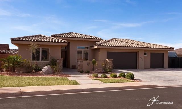 2050 S Arabian Way E, Washington