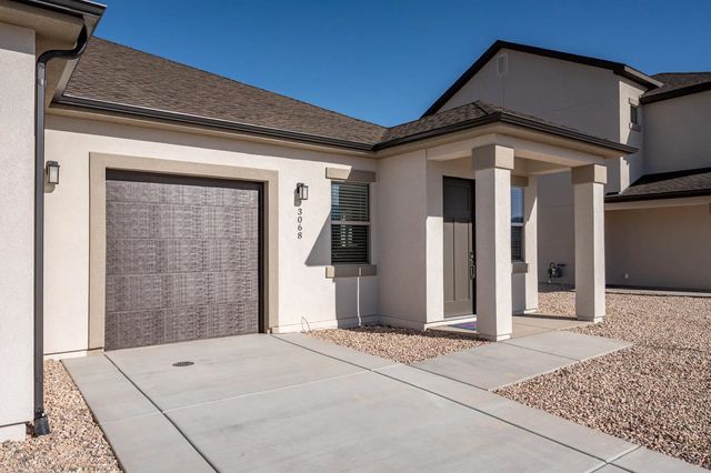 2952 W Runway Dr, Cedar City