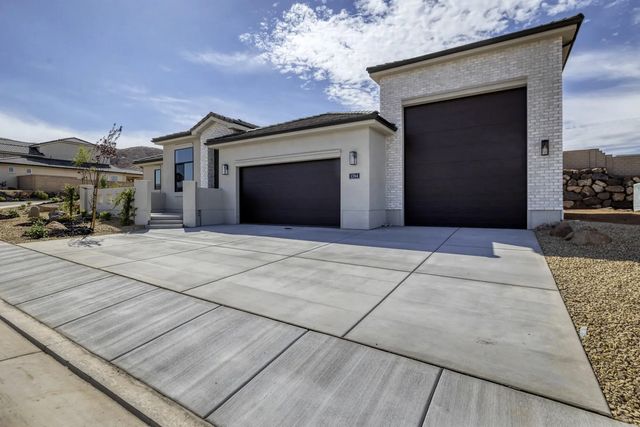 1394 E Libra St, Washington