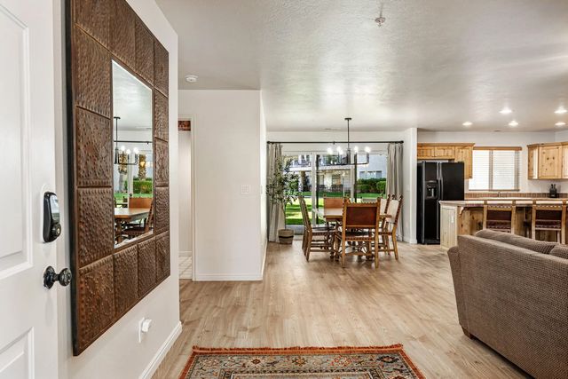 1845 W Canyon View Dr 1005, St George
