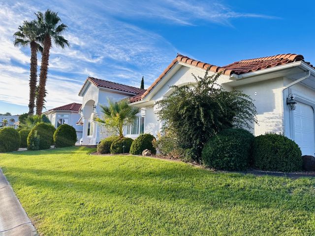150 S Crystal Lakes Dr #20, St George