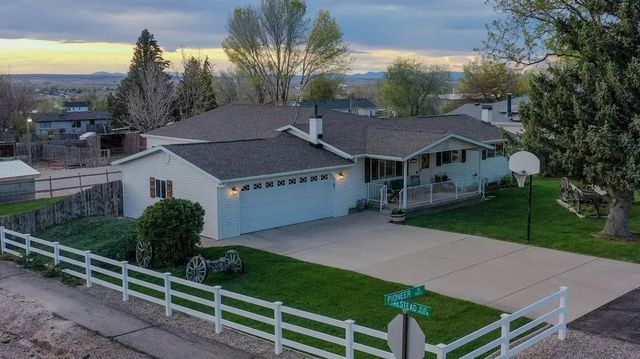 4637 N Pioneer Dr, Enoch