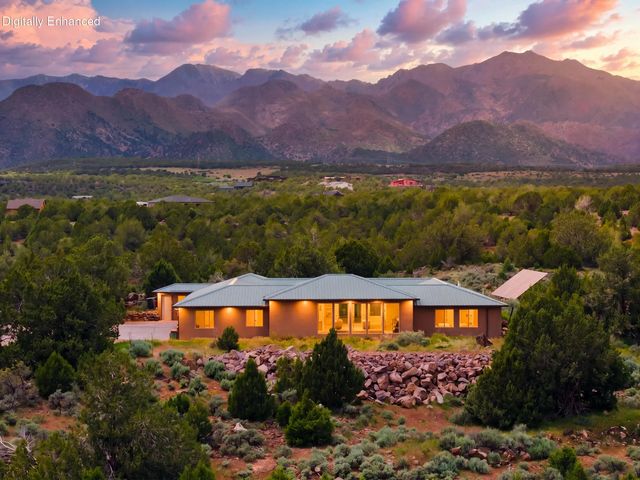 3823 S Old Highway 91, New Harmony