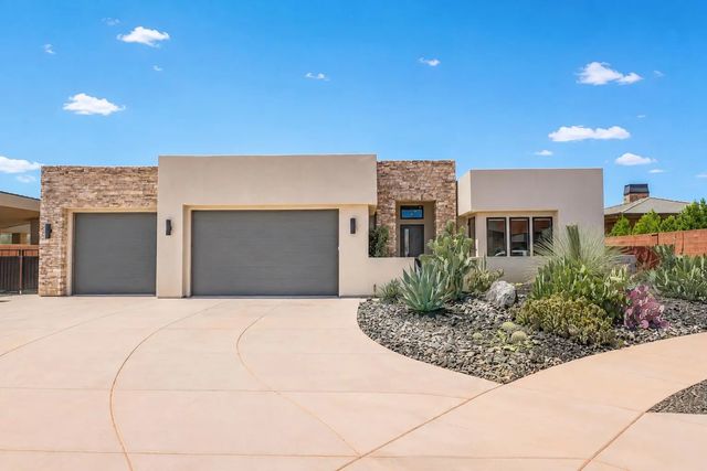 161 N Arrowhead Ln, Ivins