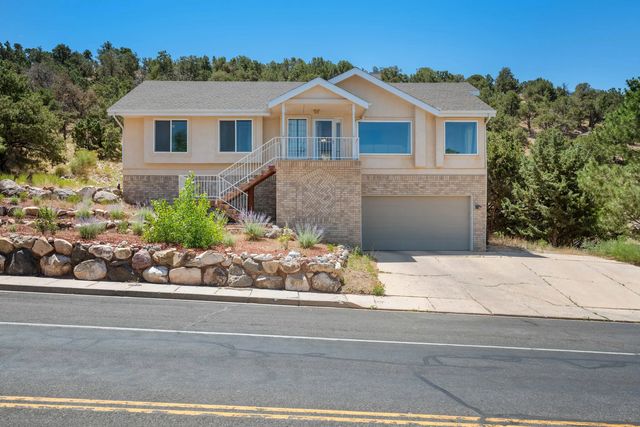 790 E Fiddlers Canyon Rd, Cedar City