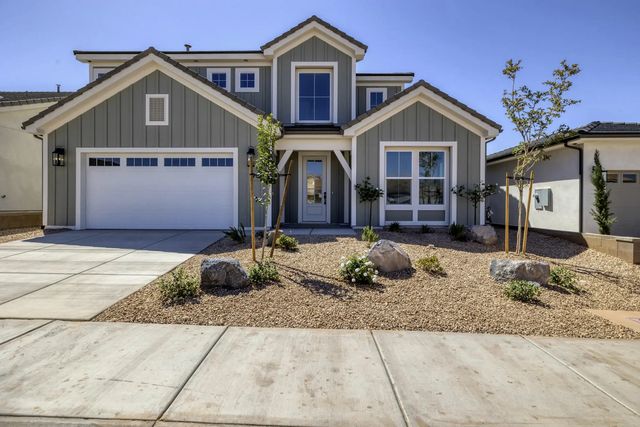 90 E Milan Ln, St George