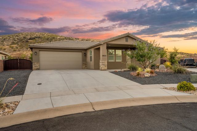2035 W Weeping Rock, Hurricane