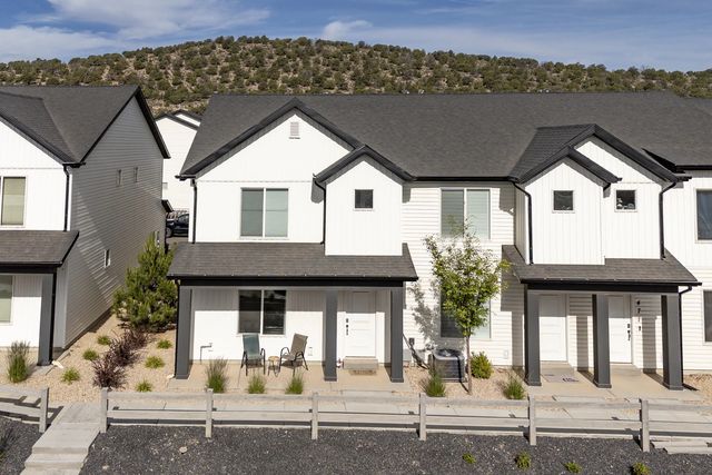 477 S May Dr, Cedar City